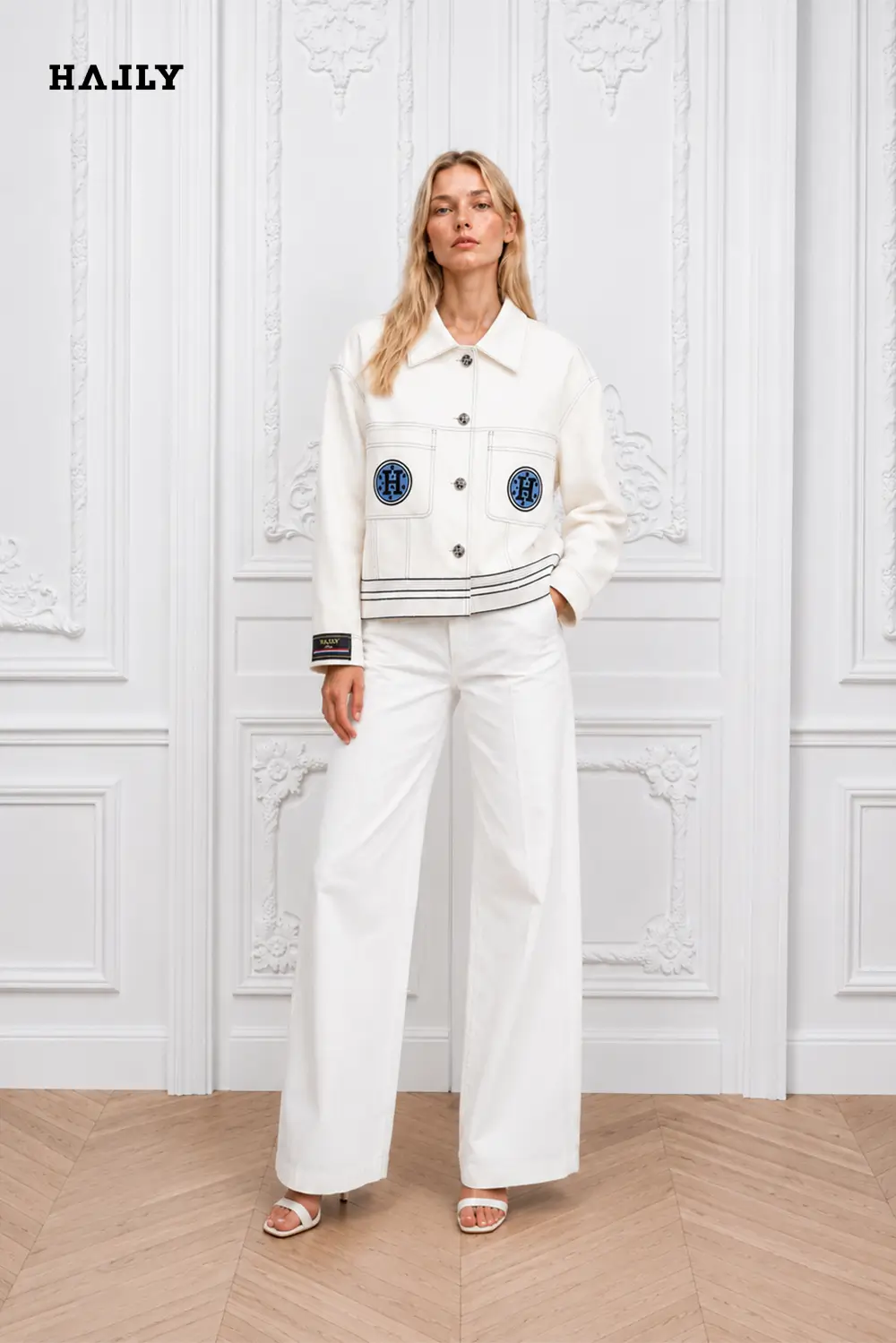 White-Short-Linen-Jacket-with-Signature-Horse-Embroidery - 1